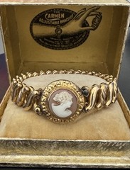 Antique Carmen by D.F. Briggs Co Adjustable Cameo Bracelet with Original Box!