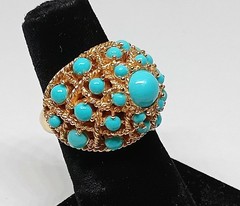 Vintage Crown Trifari Gold Tone Turquoise Dome Adjustable Statement Ring