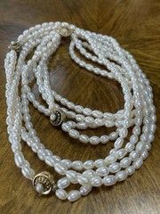 Vintage 4strand Freshwater Rice Pearl Necklace. 14/20 Floral Clasp. 104g