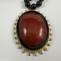 Vintage 90s Acrylic Resin Beaded Oval Pendant Gold Tone Necklace Gold Tone 30″