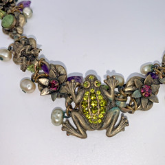 La Contessa Mary DeMarco Vintage Pewter Frog Whimsical Charm Statement Necklace