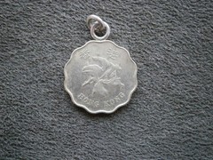Hong Kong 20 Cents Coin Bauhinia Flower Vtg Bracelet Charm Pendant 2.8g ~ 1998