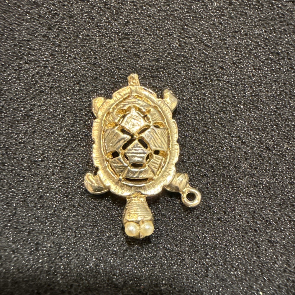 Vintage Detailed Gold Tone Turtle Pendant Pearl Eyes Lucky Tortoise Charm