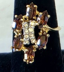 Vintage Golden-brown Rhinestone Coctail Ring, 18k HGE, SIZE 9.25