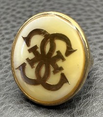 Vintage HUGE Gold Tone Monogram Statement Ring Cream Enamel Oval Signet Sz 7