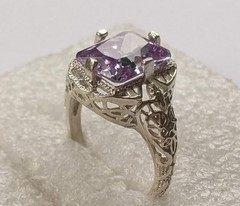 Vintage ring sterling silver 925 Size 9.5 Weight 5.44 g. Amethyst.