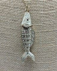 Vintage Articulated Fish Pendant Necklace Enamel Rhinestone Gold Tone 15” Chain