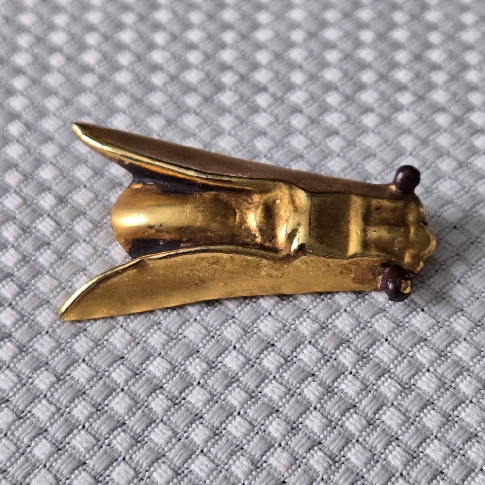 Vintage Alva Museum Replicas Gold‑Tone Hand Brooch Pin – Signed