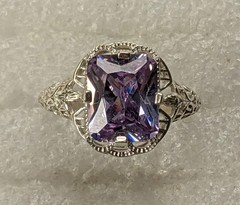 Vintage ring sterling silver 925 Size 9.5 Weight 5.44 g. Amethyst.