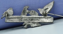 1999 M. Bastin Vintage Pin Brooch Pewter Cast 5 Birds At A Feeder