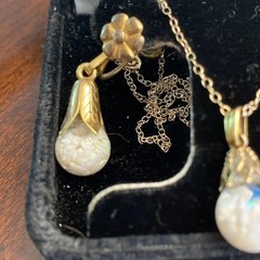 Vintage Floating Opal Earrings Screw Back Pendant Set Gold Filled Floral Drops