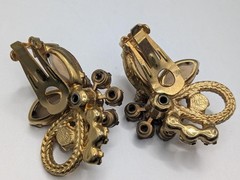 Vintage Costume Jewelry AB Rhinestone Amber Floral Goldtone Metal Clip Earrings