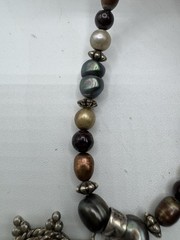 VTG Sterling Silver Colored Fresh Water Pearls necklace W/Silver Pendant Marked