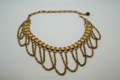 Antique Gold Tone Bib Chain Statement Necklace 13″-19″ JB33