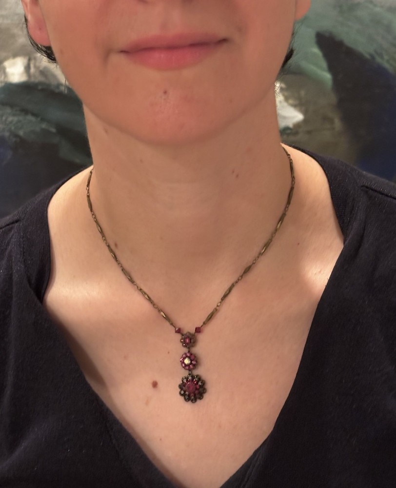 VICTORIAN REVIVAL BRONZE T. TRIPLE DROP LAVALIER NECKLACE PINK RHINESTONES 16”