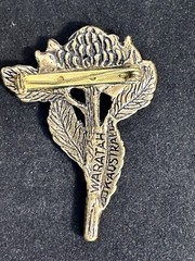 Vintage JJK AUSTRALIAN WARATAH FLOWER Brooch