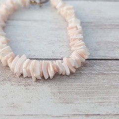 Vintage Bracelet – Shell? Very Light Pinky Cream Tone – 7.25″