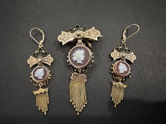 Vintage Cameo Set Antique Gold jewelry Earrings Broach Pendant