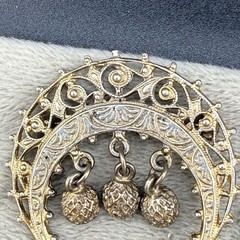 Vintage Brooch Solje Gold Tone Crescent Moon