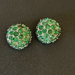VTG Green Rhinestone Dome Clip On Earrings Emerald Crystal Statement Earrings