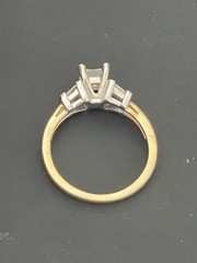 14KT Yellow/White Gold 0.60CTW Diamond Engagement Ring. Size 7 , (S181)