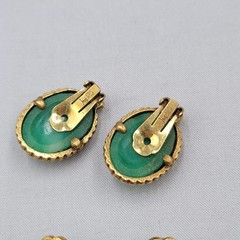 Judy Lee 1968 Spanish Moss Molded Jade Glass Cabochon Bracelet Earrings Set