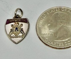 Vintage Tamworth NSW Australia Coat of Arms Shield Silvertone Bracelet Charm