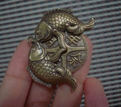 Vintage Style Solid Brass Two Fish Figurine Statue FengShui Pendant Bags Charms