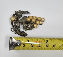 VINTAGE UNSIGNED GRAPE CLUSTER with vine leaves FAUX PEARL BROOCH PIN Art deco