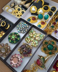 Huge Vintage Jewelry Lot 165 Gold and Silvertone Givenchy Trifari Juliana
