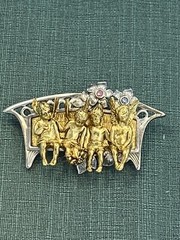 I Am Edgar Berebi My 4 In A Row Angel child Vintage Brooch pin jewelry Made 1999