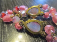 Vtg Opalescent Red Pink Cased Faceted Glass Bead Necklace Wrap Around Bracelet