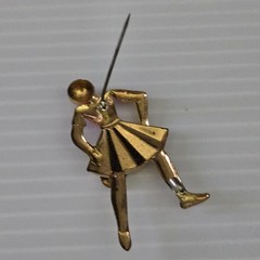 Vintage Gold Tone Enamel Tennis Player Figural Brooch Pin Red White Sports