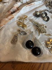 Lot Of Sarah Coventry Vintage Costume Jewelry Rare Earrings One Necklace Brooch