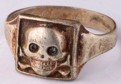 Memento mori engraving skull ring bones Remember to die signet Antique amulet