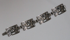Vintage c. 1940’s Danecraft Felch & Co. Sterling Silver Floral Panel Bracelet