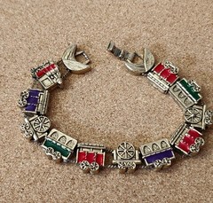 Vintage Enamel Slider Charms Toy Train All Occasions Gold Tone 7 1/2” Bracelet