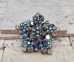 Vintage Verified Juliana BROOCH D & E Snowflake AB Rhinestone BOOK PIECE #1174