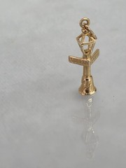 14k Yellow Gold New Orleans Bourbon & Conti NOLA Street Lamp Charm-Pendant.