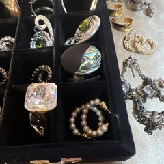 Vtg & Mod Pierced Earrings Lot W/ Signed Enamel Hoops Beaded Studs Pearl 38 Pair