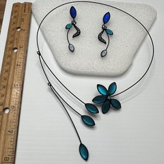 Vtg Set Black Shaped Wire Turquoise Teal Royal Multi Stone Neck Choker Earring