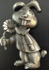 Pewter Bunny Rabbit Brooch Pin Flower Collar Big Teeth Easter Spring Jewelry VTG