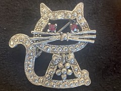 Vintage Brooch Pin Lot 14 Total See Photos For Additional Information