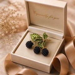 Elegant Vintage Blackberry Brooch Pin Rhinestone Crystal Gold Leaf Women MEN GIF