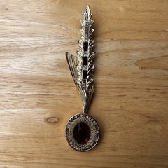 VTG Whiting Davis Feather Brooch Pin 5 Inch Red Glass Rhinestone Gold Plate Rare