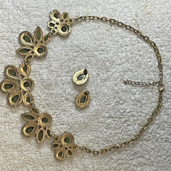 Unbranded Gold Tone Statement Necklace & Earrings Set with Olive Green Stones