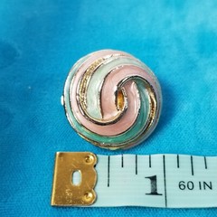 Vtg Green Pink Swirl Gold Tone Clip On Done Round Circle Earrings