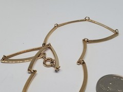 Vintage Avon Scalloped Casual Gold Tone Curved Bar Link Necklace