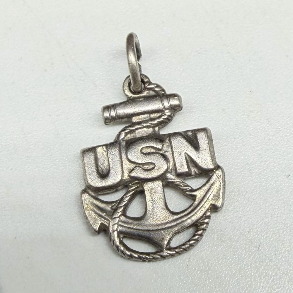 Vintage Sterling Silver USN United States Navy Anchor .75″ x .5″ Charm 1.6g