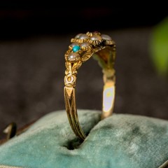 LOVELY SMALLER ANTIQUE GEORGIAN ENGLISH 18K GOLD PEARL TURQUOISE RUBY RING c1820